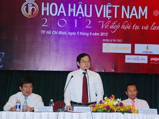 Hoa hậu Việt Nam 2012 họp báo tại TPHCM