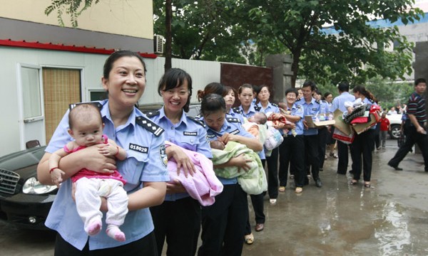 Triệt phá đường dây mua bán trẻ sơ sinh Việt Nam ở Trung Quốc