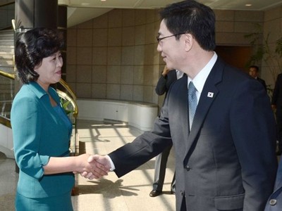 Triều Tiên lại cắt đường dây nóng, hủy đàm phán với Hàn Quốc