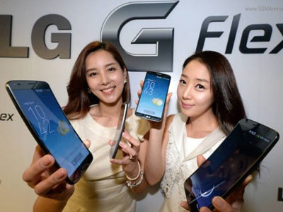 LG lộ thời điểm bán điện thoại cong