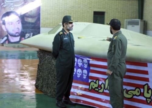Iran dạy học sinh ‘săn’ máy bay không người lái