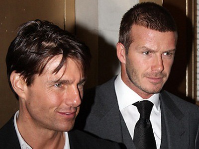Tom Cruise bị tố quan hệ đồng tính với Beckham
