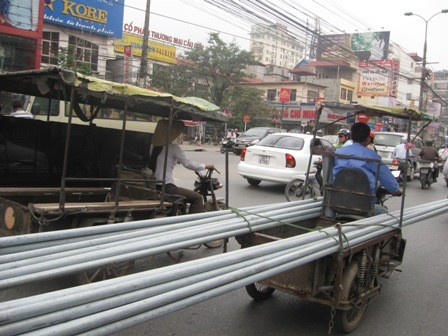 Xử lý xe ba bánh gắn biển thương binh giả