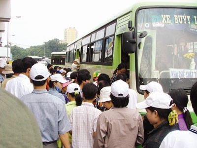 Tăng hơn 1.000 chuyến xe buýt phục vụ lễ 2-9