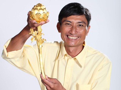Anh Tiêu Văn Bé vui mừng với giải thưởng kỷ lục Việt Nam