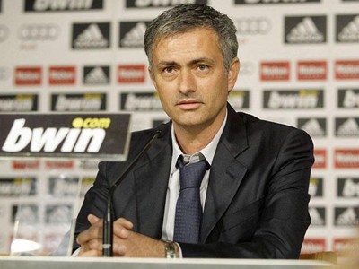 Mourinho được mời gọi tới Anzhi dẫn dắt với mức lương "khủng"