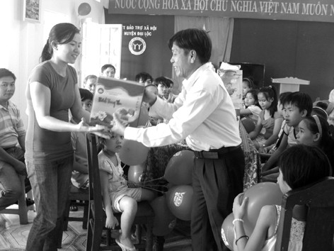 “ViO Extra - Thêm yêu thương cho vòng tay ấm” tại TT Bảo trợ xã hội Huyện Đại Lộc, Quảng Nam