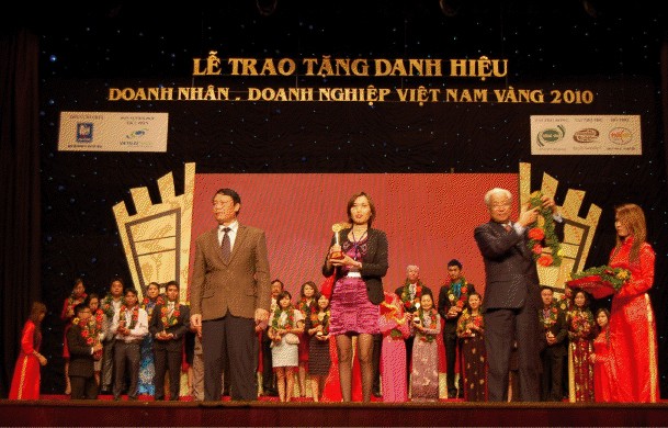 TÌM VIỆC NHANH đạt giải thưởng Doanh nhân – Doanh nghiệp Việt Nam vàng 2010