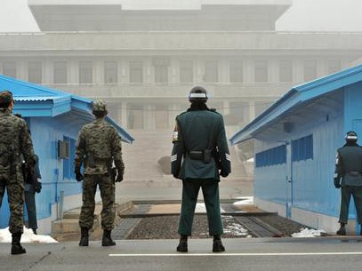 Triều Tiên nối lại đường dây nóng với Hàn Quốc