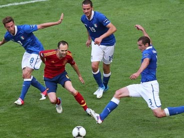 Bảy cuộc 'đối đầu lớn' giữa Tây Ban Nha và Italia