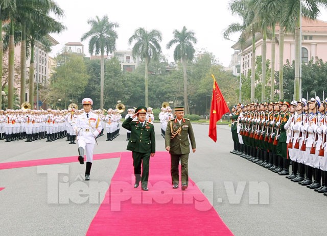 Tư lệnh các LLVT Brunei thăm Việt Nam