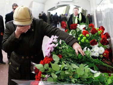 Nga: tưởng niệm nạn nhân vụ khủng bố kép trên tàu điện ngầm