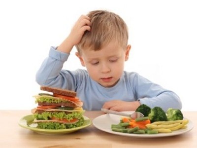 Những thực phẩm gây ra hành vi xấu ở trẻ