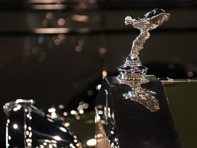 Logo huyền thoại của Rolls-Royce tròn trăm tuổi