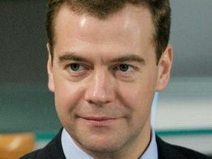 Thủ tướng Nga Medvedev đến Việt Nam