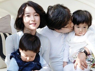 'Nàng Dae Jang Geum' lần đầu tiết lộ ảnh gia đình