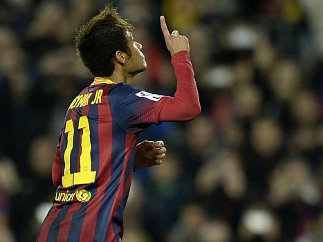 Ở Barcelona, Neymar giờ là số 1
