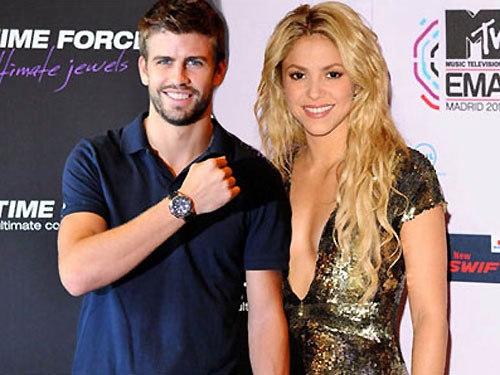 Shakira bị tẩy chay vì làm Wags
