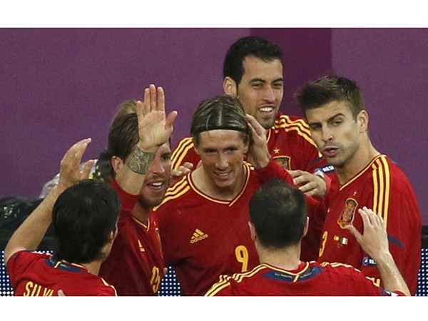 Các nhà cái đang đánh giá Tây Ban Nha cao hơn so với Pháp trong cuộc đối đầu sắp tới - Ảnh: Reuters