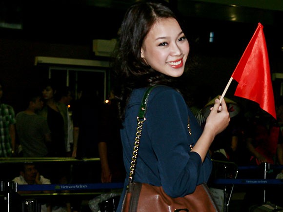 Trương Tùng Lan dự thi Miss Asia Pacific 2011
