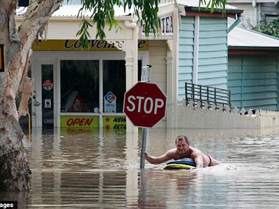Lũ lụt khủng khiếp tấn công Australia - phần hai