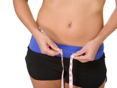 Theo nghiên cứu của các nhà khoa học Hoa Kỳ thì phụ nữ béo bụng có nguy cơ loãng xương cao. Ảnh minh họa