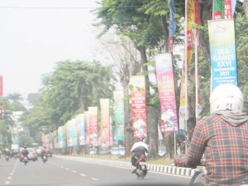 Jakarta đủng đỉnh đón hội