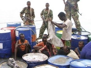 Interpol hỗ trợ châu Phi đối phó với nạn cướp biển