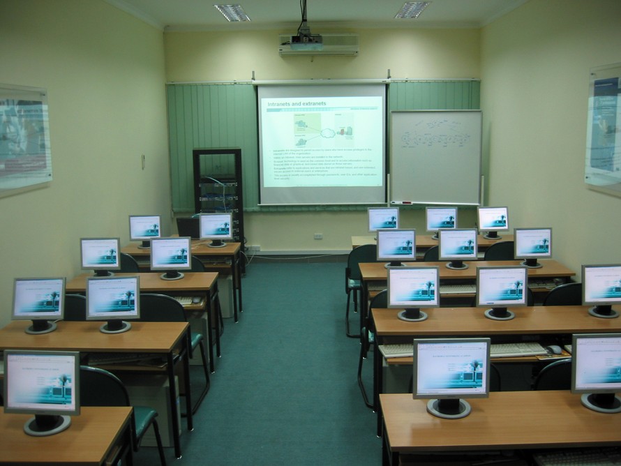 Học viện Công nghệ Thông tin Bách Khoa xét tuyển 300 sinh viên