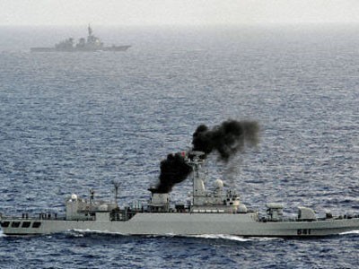 Tàu Trung Quốc xâm phạm vùng đặc quyền kinh tế Nhật Bản