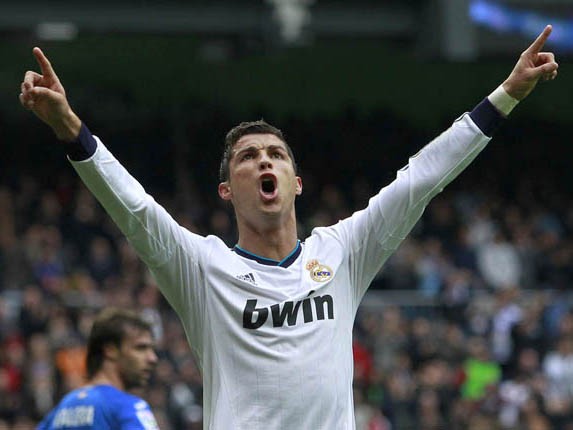 Real Madrid: 300 khoảnh khắc ngọt ngào của Ronaldo