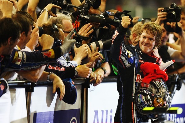 Tân vô địch thế giới F1: Kỷ nguyên Vettel bắt đầu