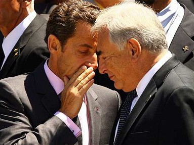 Ông Sarkozy và ông Strauss-Kahn trong một cuộc gặp gỡ