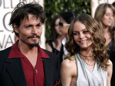 Johnny Depp và Vanessa chính thức chia tay