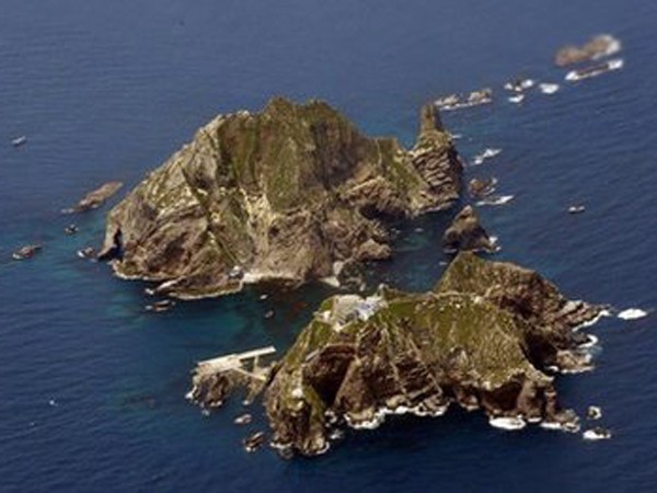 Hàn Quốc ngừng kế hoạch xây dựng trên đảo Dokdo