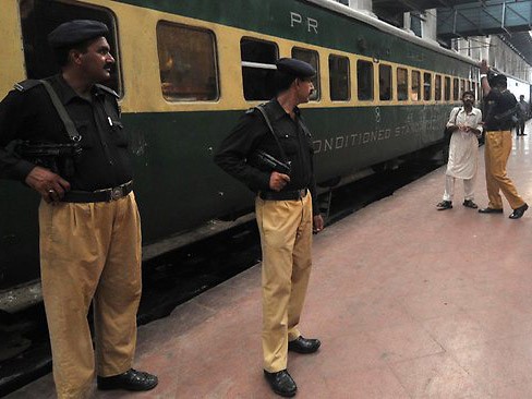 Pakistan: Đánh bom tàu hỏa, 14 người thương vong