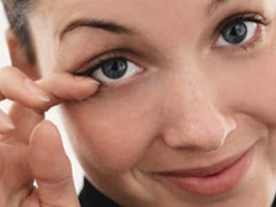 Chế độ ăn uống cho người bị nhiễm trùng mắt