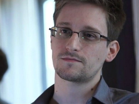 Edward Snowden sẽ giúp Đức điều tra NSA nếu được cấp tị nạn chính trị