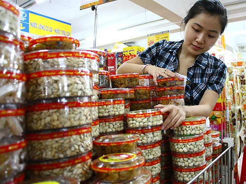 Bánh, mứt 'made in Vietnam' hứa hẹn bội thu dịp Tết