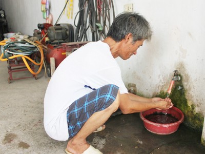 Người dân xã Bảo Khê (TP Hưng Yên) vẫn phải dùng giếng nước khoan trong sinh hoạt hằng ngày