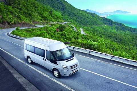 Ford ra mắt Transit 2013 tại Việt Nam