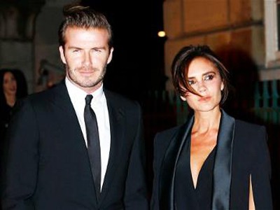 Vợ chồng Beckham đua nhau "in tiền"
