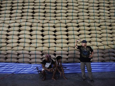 Chở gạo về Thái
