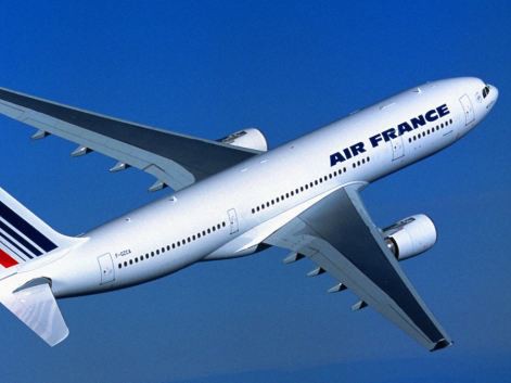 Phi công Air France mượn tiền hành khách để đổ xăng máy bay