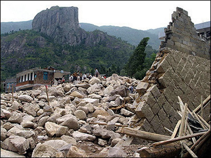 Lở núi ở Trung Quốc, 23 người chết và mất tích