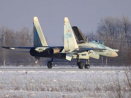 'Giải mật' việc Nga bán gần 1.000 động cơ máy bay cho Trung Quốc