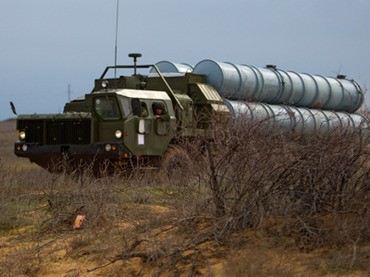 Nga ngừng cung cấp tên lửa tầm xa cho Syria