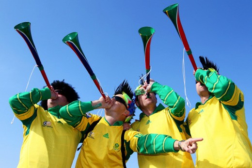 Thi đấu không tốt, tuyển Pháp đổ lỗi cho... kèn Vuvuzela