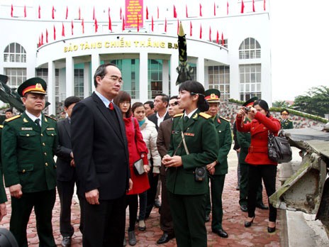 Phó Thủ tướng Nguyễn Thiện Nhân thăm Bảo tàng Chiến thắng B-52