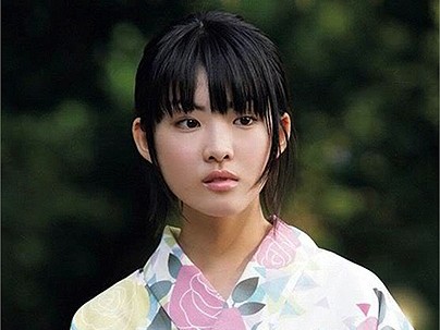 Hot girl Nhật khoe vẻ đẹp trong sáng với Kimono